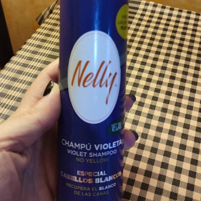 Nelly Violet Shampoo review photo by TxellSS