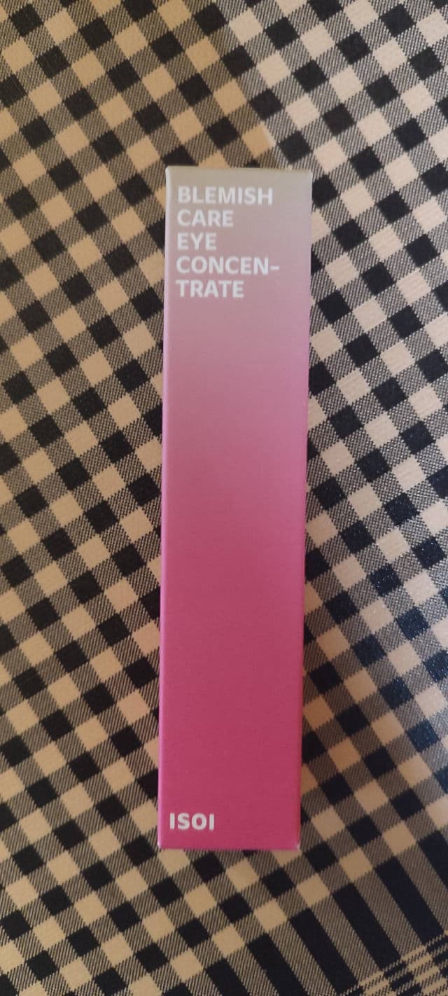 Isoi Bulgarian Rose Blemish Care Eye Concentrate review photo by TxellSS