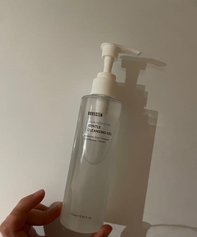 Rovectin Aqua Hydration Gentle Cleansing Gel review photo by Skincareluvrx