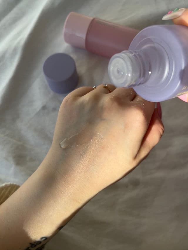 IT'S SKIN V7 Hyaluronic Toner review photo by linahayessss