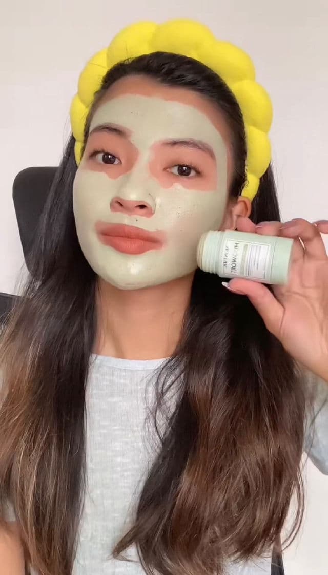 Skintific Mugwort Anti Pores & Acne Clay Mask Stick review photo by Alianne