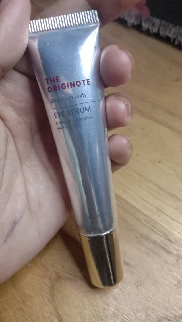 The Originote Eye Serum review photo by Risdaharyani