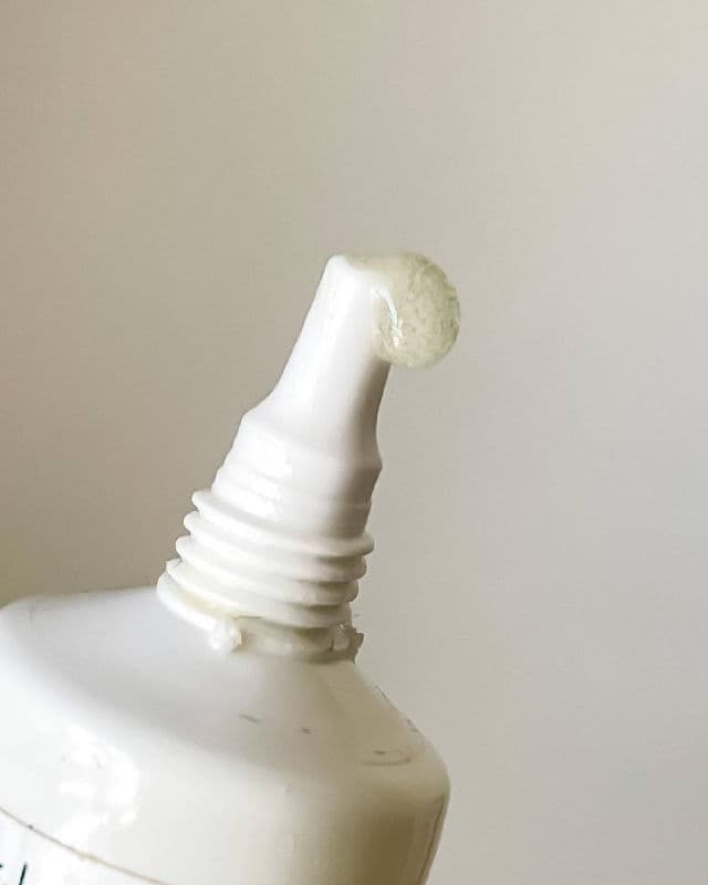 Mentholatum Acnes Anti-Acne Spot Gel review photo by carrotstickbeauty