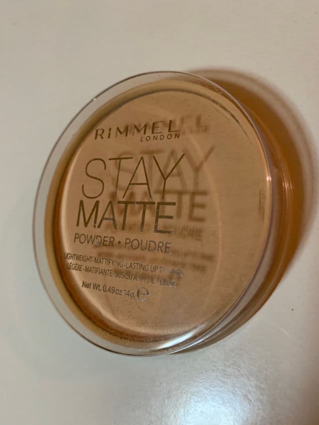 Rimmel Stay Matte Pressed Powder review photo by miirea