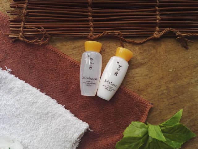 Sulwhasoo Essential Balancing Water EX review photo by kaoriskincarejournal