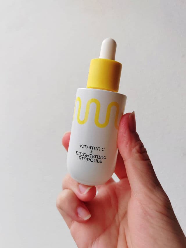 COMMONLABS Vitamin C Brightening Ampoule review photo by kaoriskincarejournal