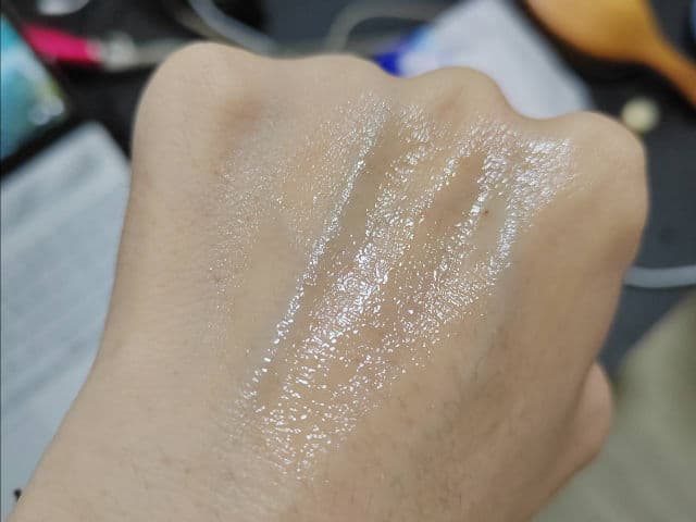 Sulwhasoo Concentrated Ginseng Renewing Serum Ex review photo by kaoriskincarejournal