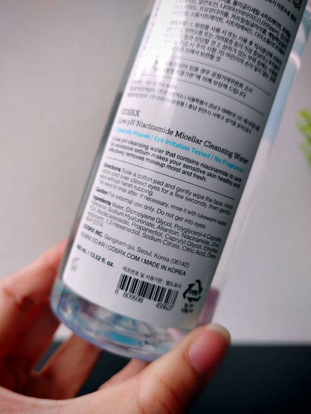 COSRX Low pH Niacinamide Micellar Cleansing Water review photo by kaoriskincarejournal