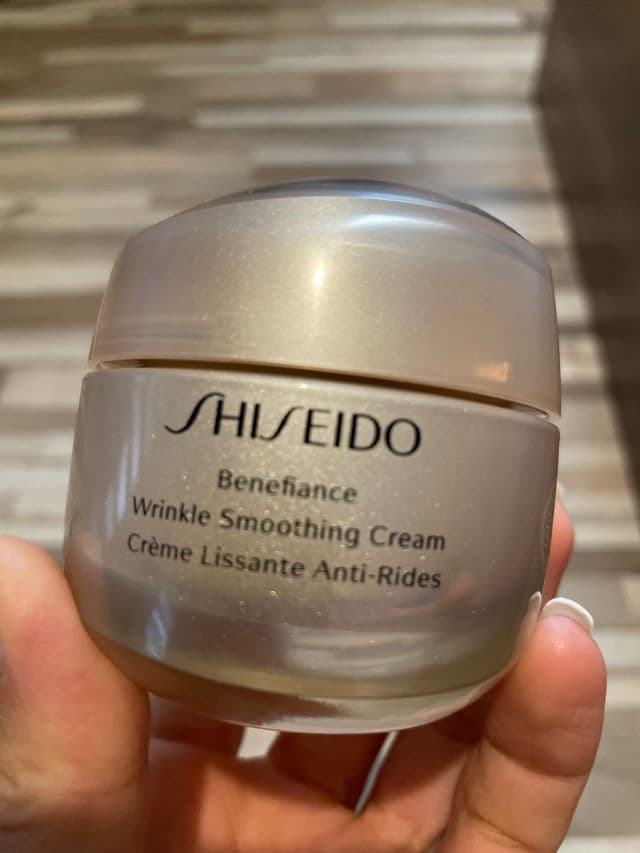 Shiseido Benefiance Wrinkle Smoothing Cream review photo by Eleneelena
