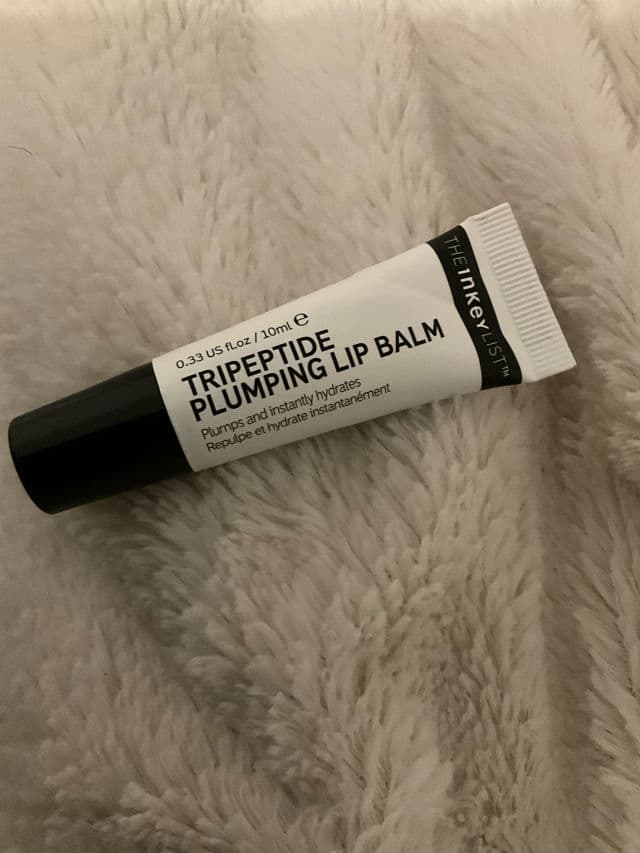The Inkey List Tripeptide Plumping Lip Balm review photo by daaaisy