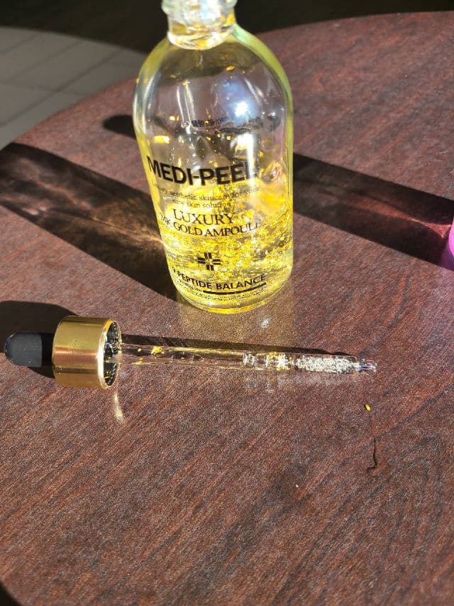 medi-peel Luxury 24K Gold Ampoule review photo by AnnaSassin