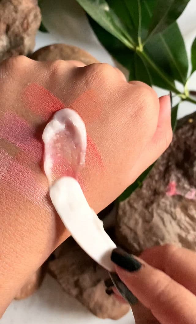 Neulii Jojoba Moist Cleansing Balm review photo by Meerab