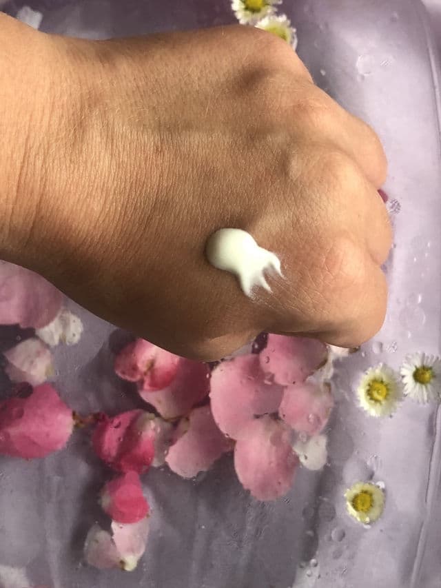 Madagascar Centella Hyalu-Cica Water-Fit Sun Serum SPF50+ PA++++ product review
