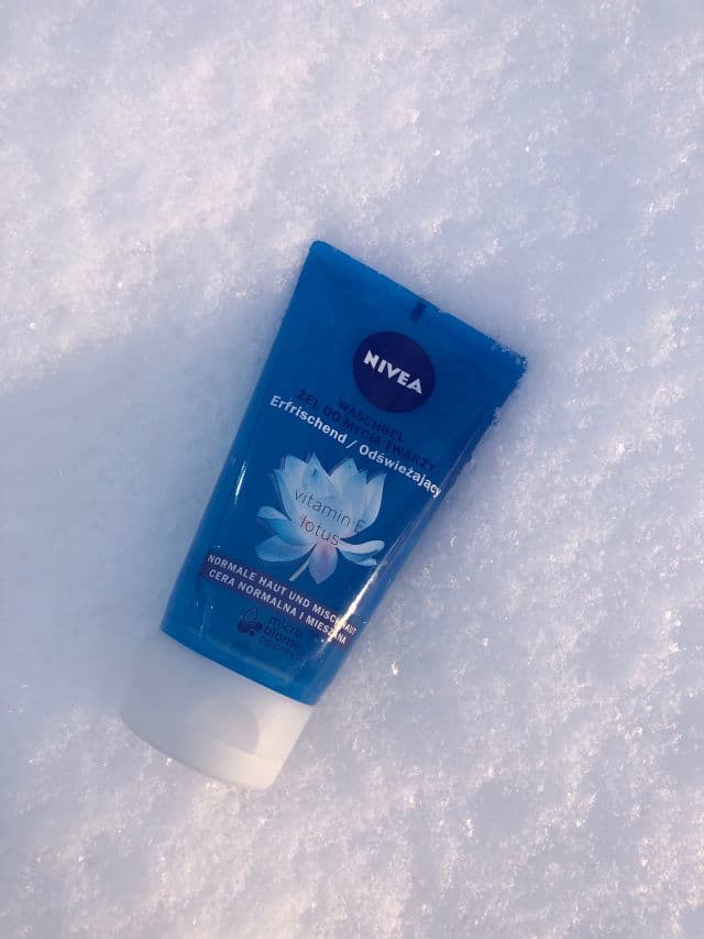 Nivea Daily Essentials Refreshing Facial Wash Gel review photo by xanderka