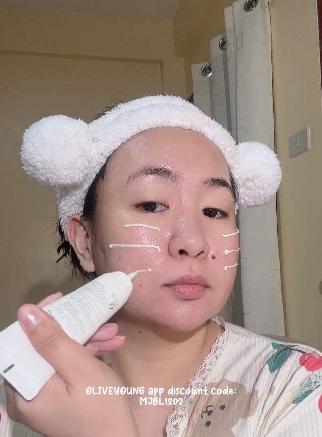 CKD Guaranteed Retino Collagen Small Molecule 300 Intensive Cream review photo by JHMBLRIA