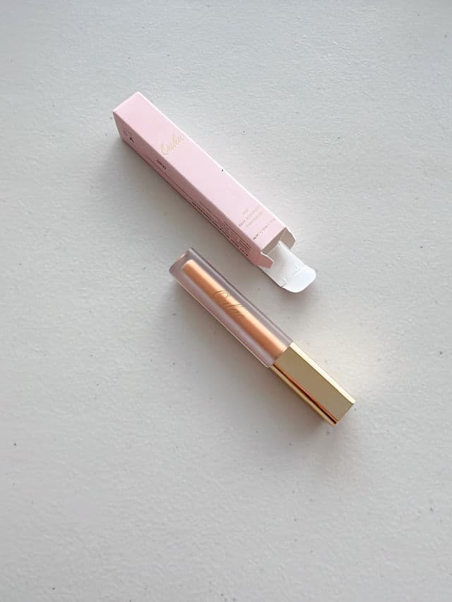 Oulac Cosmetics Stay Real Sculpting Concealer review photo by iamwonderfullymade