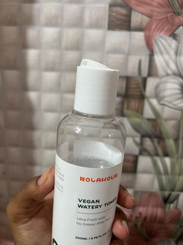 NolaHour Vegan Watery Toner review photo by Skin2ision