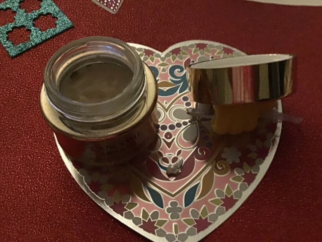 Lancome Absolue Revitalizing Anti-Aging Eye Cream with Grand Rose Extracts review photo by Esther0316