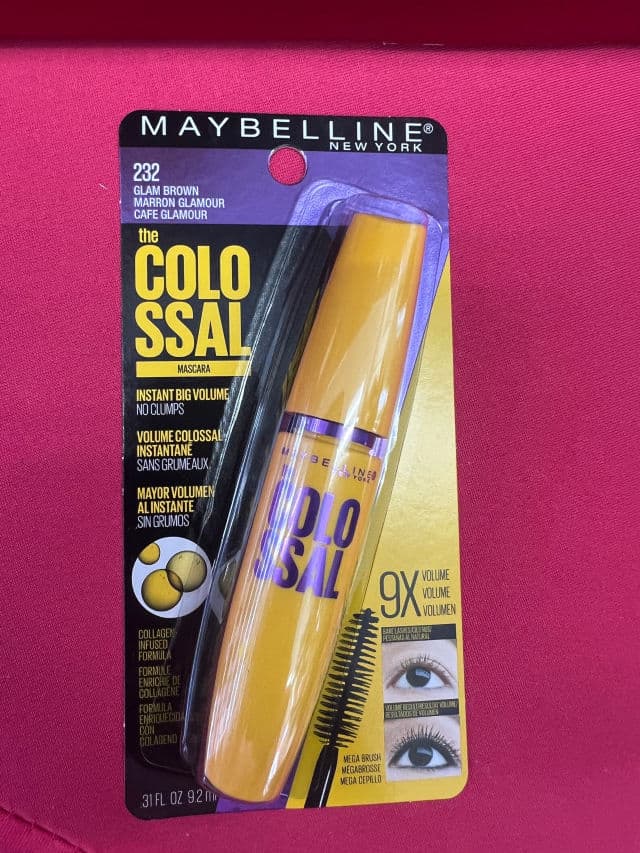 Maybelline Colossal Big Shot Mascara review photo by TinaSweet