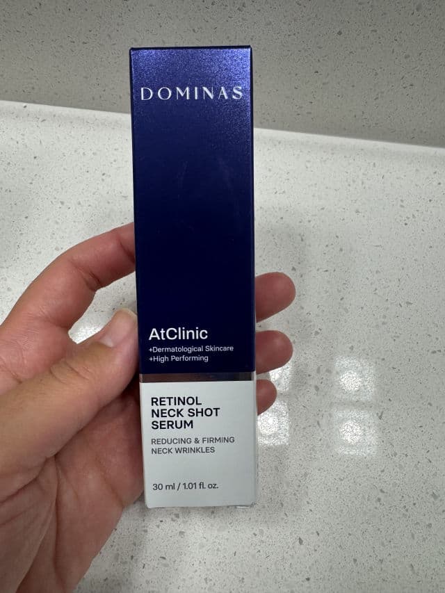Dominas Dominas AtClinic Retinol Neck Serum review photo by AnjelicaBonya