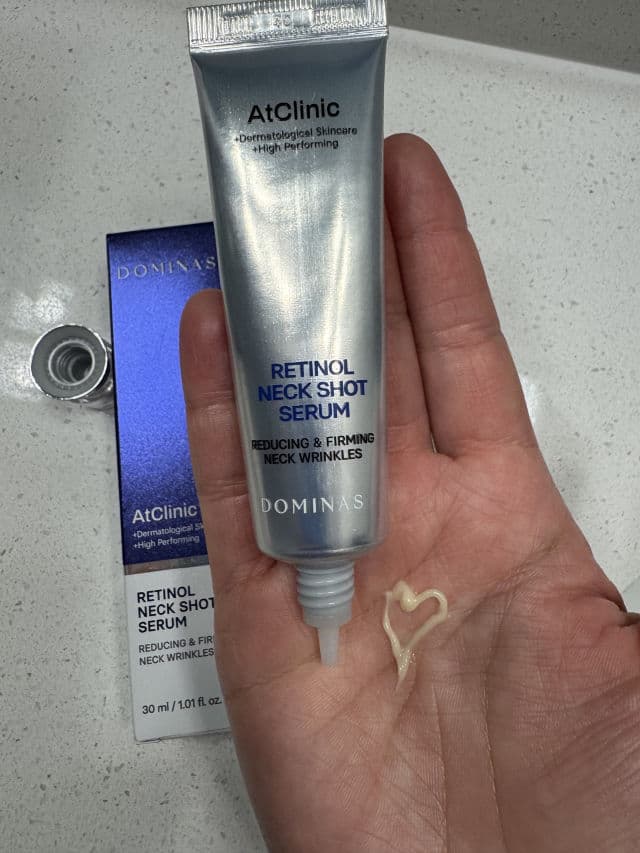 Dominas Dominas AtClinic Retinol Neck Serum review photo by AnjelicaBonya
