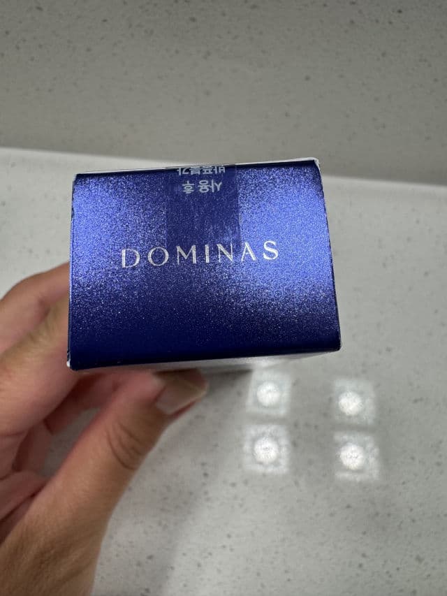 Dominas Dominas AtClinic Retinol Neck Serum review photo by AnjelicaBonya