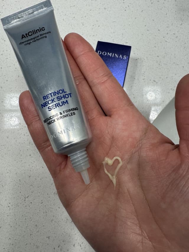 Dominas Dominas AtClinic Retinol Neck Serum review photo by AnjelicaBonya