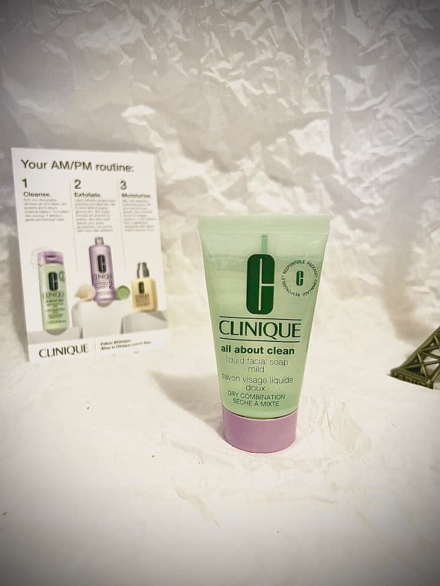 Clinique Liquid Facial Soap Mild review photo by bonanza