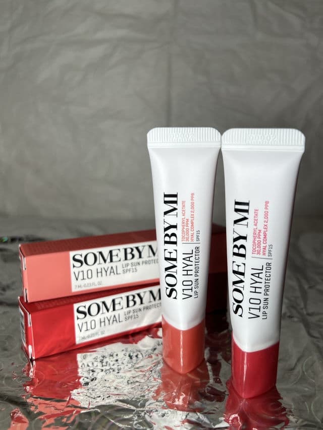 Some By Mi V10 Hyal Lip Sun Protector SPF15 review photo by bonanza