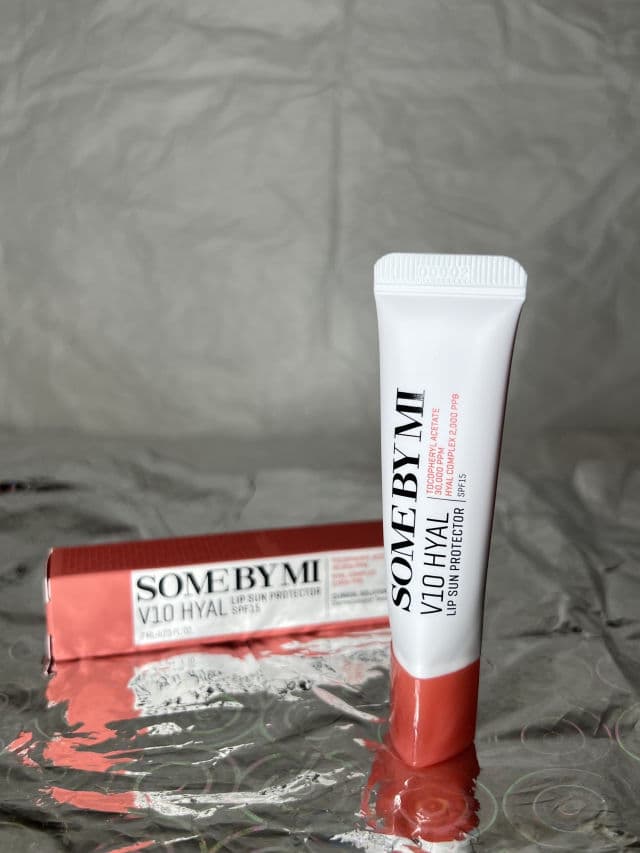Some By Mi V10 Hyal Lip Sun Protector SPF15 review photo by bonanza