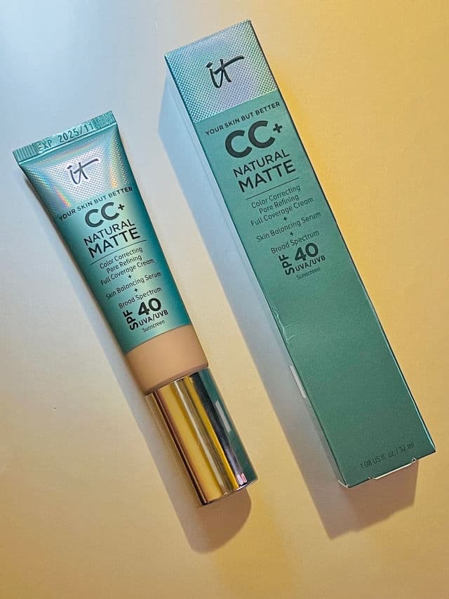 It Cosmetics CC+ Cream Oil-Free Matte with SPF 40 review photo by bonanza