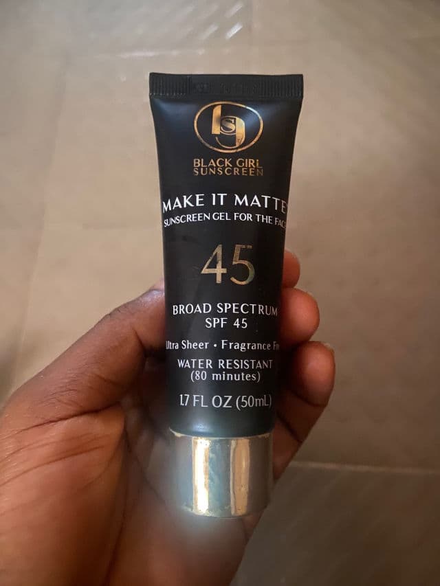 Black Girl Sunscreen Make it Matte SPF 45 review photo by Theskinstitution