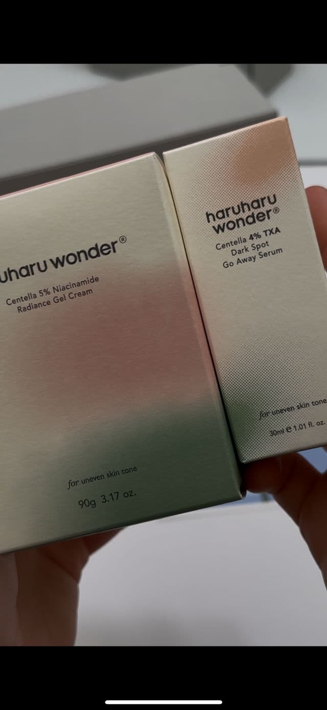 HaruHaru WONDER Centella 4% TXA Dark Spot Go Away Serum review photo by Karinka27