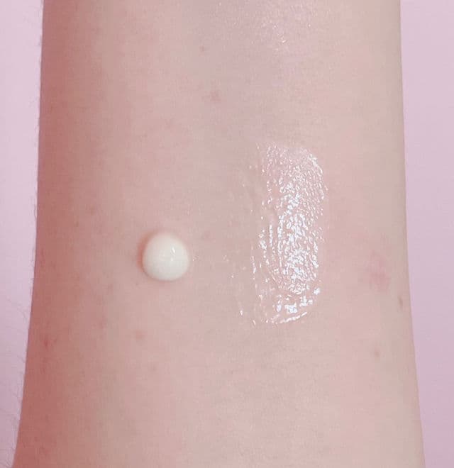 Kose Cosmeport Suncut UV Essence Super Waterproof review photo by beebybabby