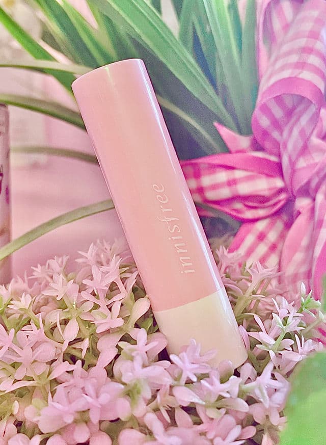 INNISFREE Glow Tint Lip Balm review photo by beebybabby