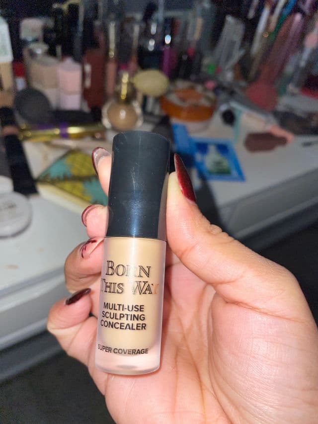 Too Faced Born This Way Super Coverage Multi-Use Concealer review photo by yessicalora