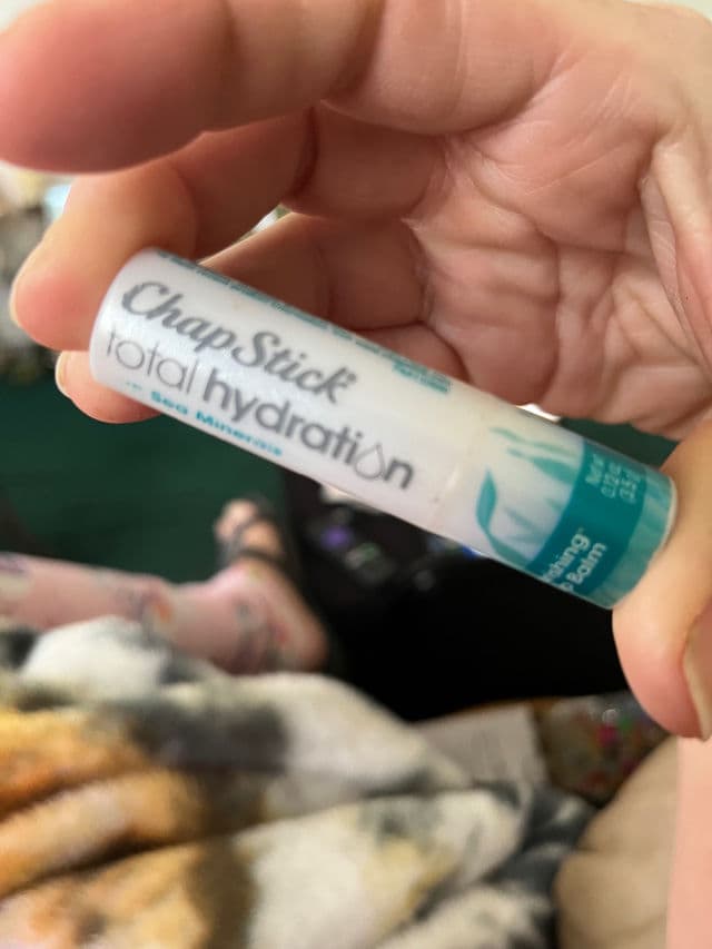 ChapStick Sea Minerals Nourishing Lip Balm - Total Hydration review photo by sunflwrs86