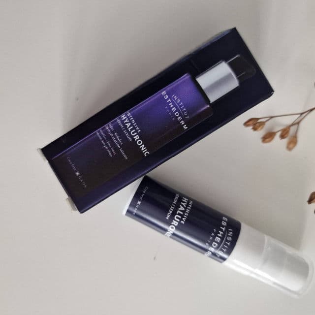 Institut Esthederm Paris Intensive Hyaluronic Serum review photo by LoreLorena