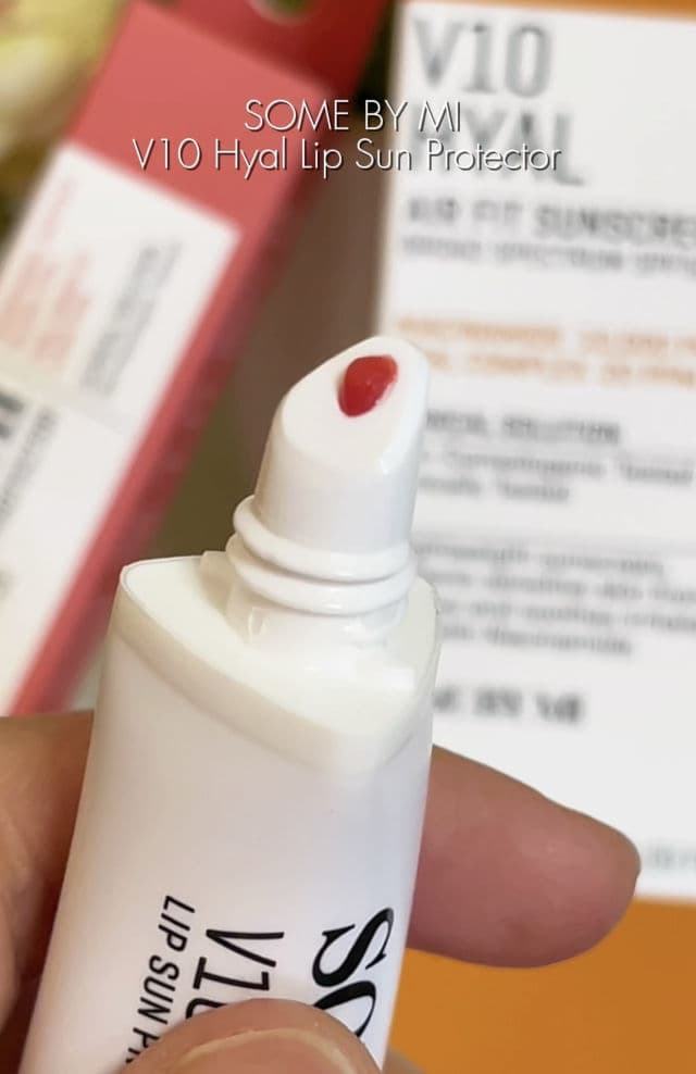 Some By Mi V10 Hyal Lip Sun Protector SPF15 review photo by allieson
