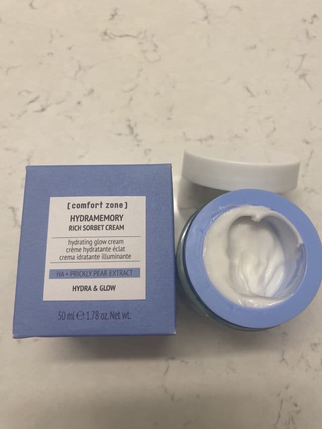 Comfort Zone Hydramemory Cream review photo by Clicksdrinksetc