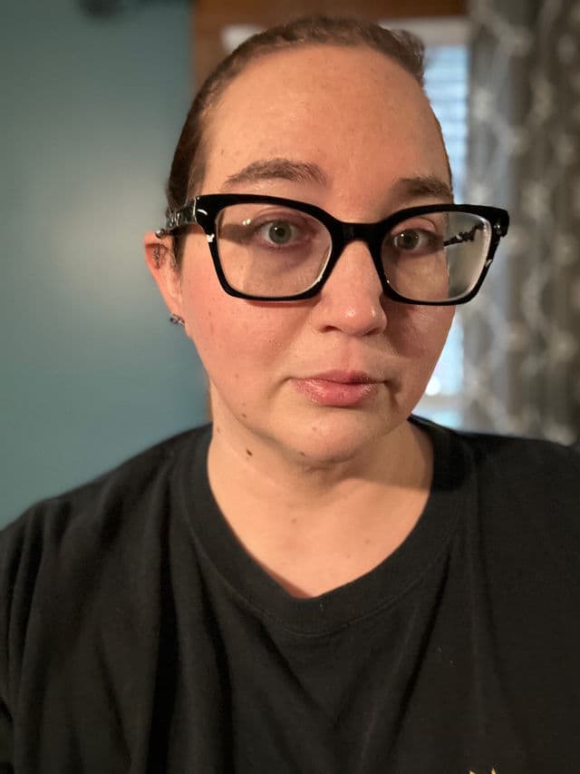 Redness Relief Color Correcting Moisturizer product review