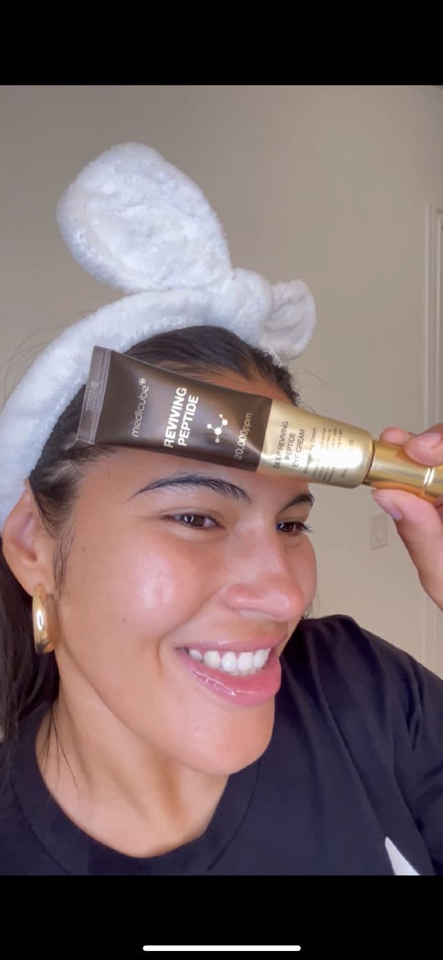 Medicube Deep Reviving Peptide Eye Cream review photo by CindyCuidaTuPiel