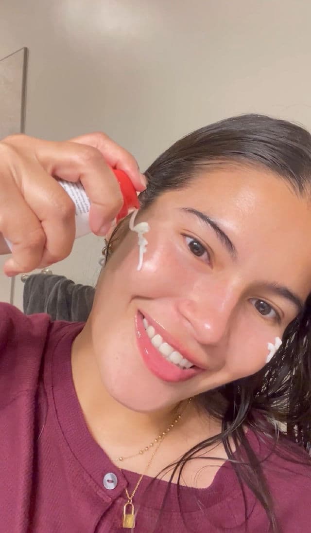 HANSKIN Vitamin A Glow Retinol Serum review photo by Alatinaandagolden