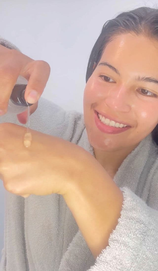 Snail Mucin 95 + Peptide Essence product review