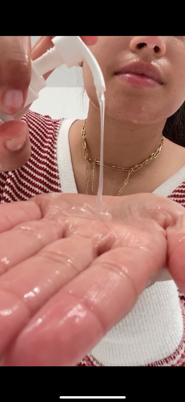 Rovectin Skin Essentials Conditioning Cleanser review photo by CindyCuidaTuPiel