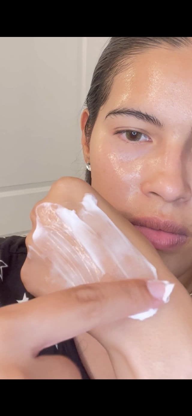 May Coop Raw Moisturizer review photo by CindyCuidaTuPiel