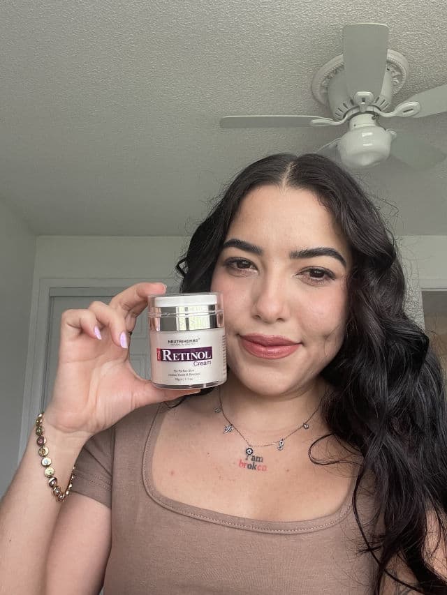 Neutriherbs Eye Gel review photo by cynthiasuna