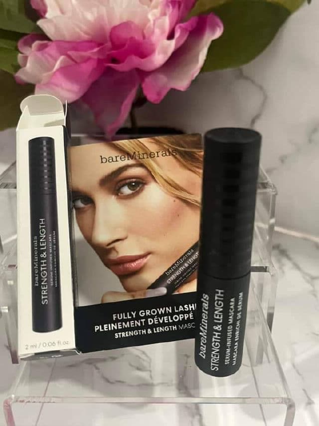 BareMinerals Strength & Length Mascara review photo by NanayJessz