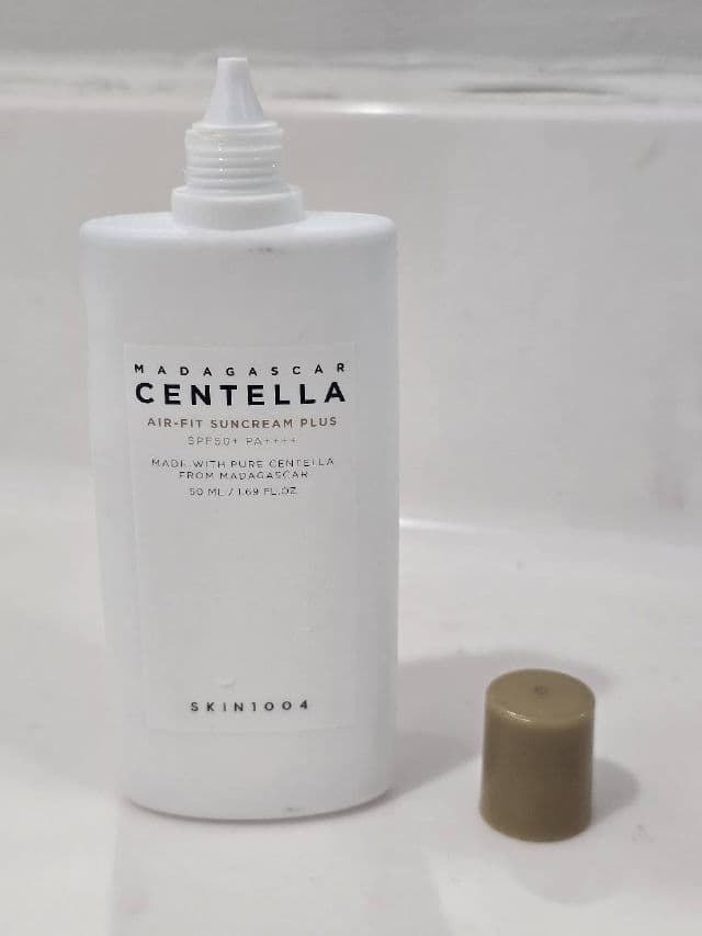 SKIN1004 Madagascar Centella Air-Fit Suncream Plus SPF50 PA++++ review photo by Eudora
