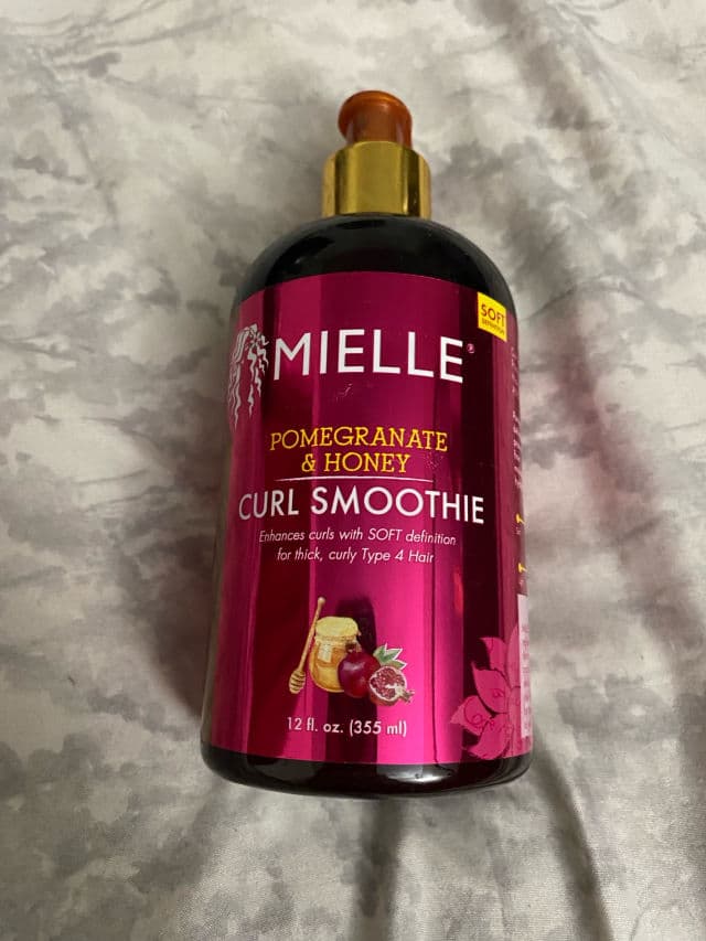 Mielle Organics Pomegranate & Honey Leave-In Conditioner review photo by Carina10007